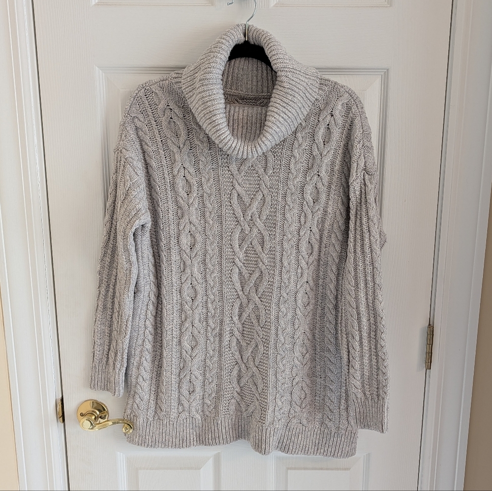 LOFT Gray Cable Knit Turtleneck Sweater
